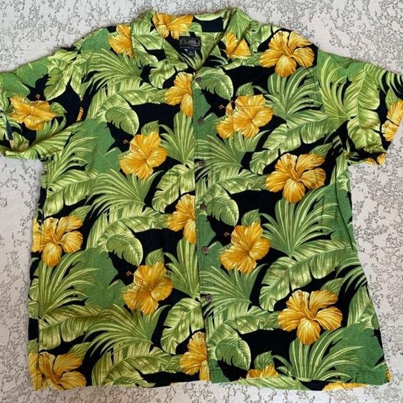 Hawaiian Shirt - Picture 1 of 6